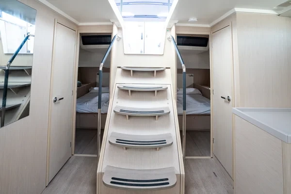 Oceanis 51.1 - Boatscribe.com