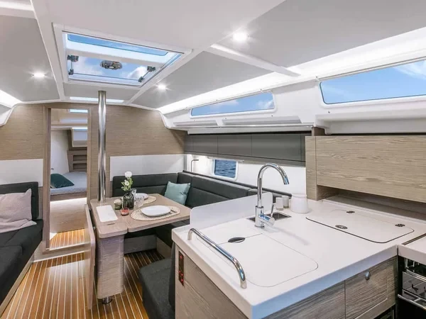 Hanse 388 - Boatscribe.com