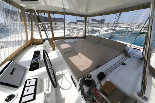 Lagoon 46 - Boatscribe.com