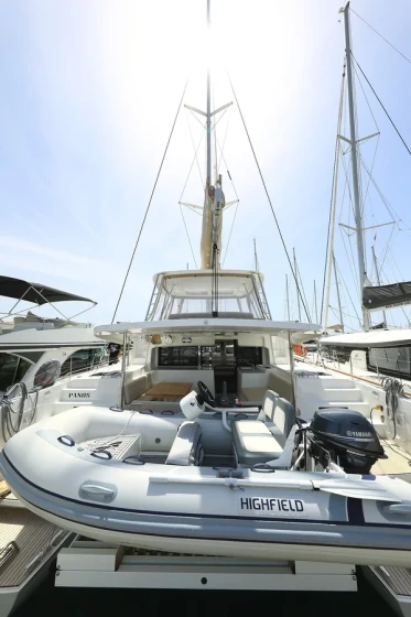 Lagoon 46 - Boatscribe.com