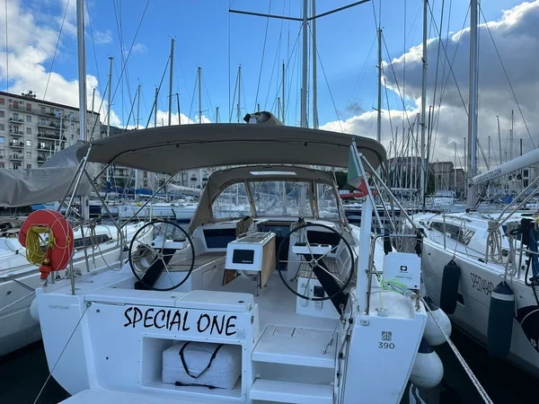 Dufour 390 Grand Large - Boatscribe.com