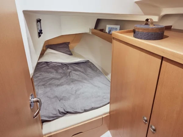 Sun Odyssey 319 - Boatscribe.com