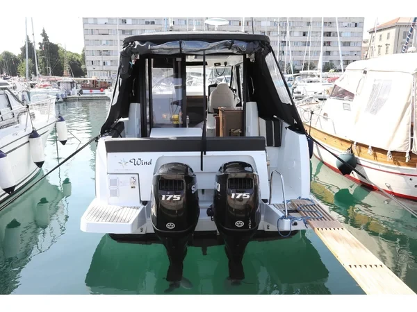 Merry Fisher 895 - Boatscribe.com