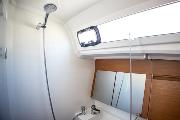 Sun Odyssey 410 - Boatscribe.com