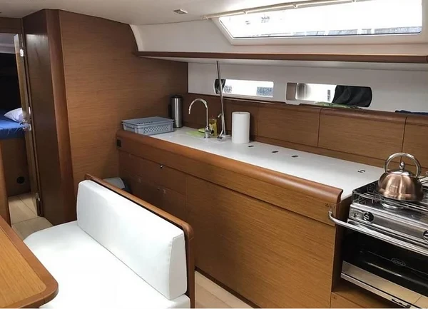 Sun Odyssey 479 - Boatscribe.com