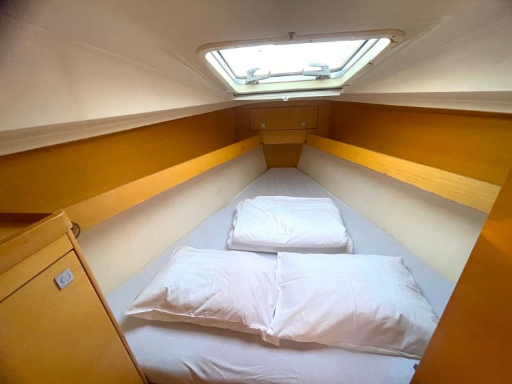 Elan 340 - Boatscribe.com