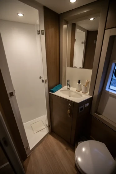 Bali 4.4 - Boatscribe.com