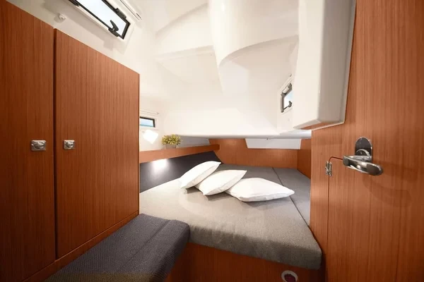 Bavaria 41 - Boatscribe.com