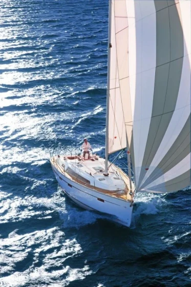 Bavaria 41 - Boatscribe.com
