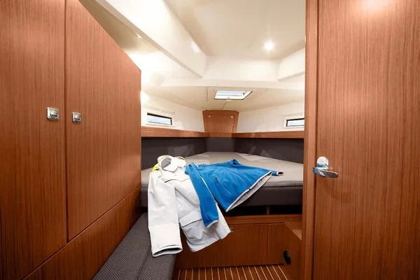 Bavaria 41 - Boatscribe.com