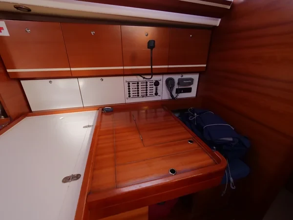 Dufour 445 GL - Boatscribe.com