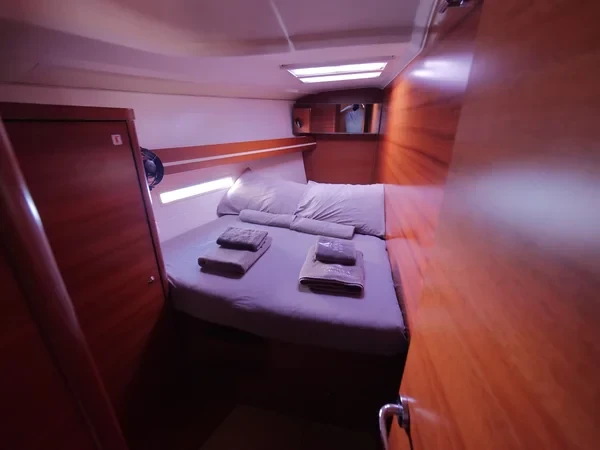 Dufour 445 GL - Boatscribe.com