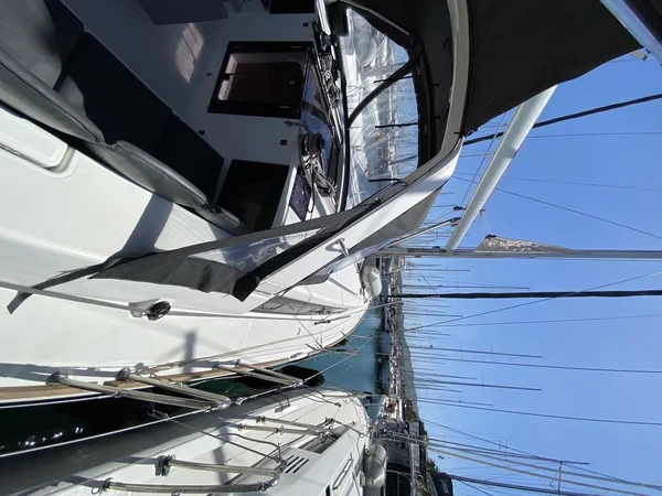 Oceanis 45 - Boatscribe.com