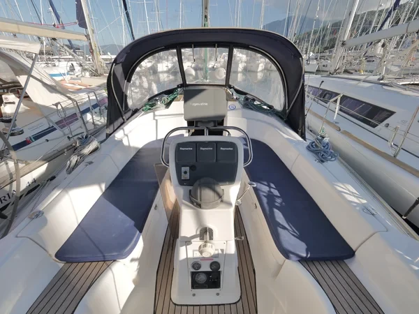 Bavaria 36 - Boatscribe.com