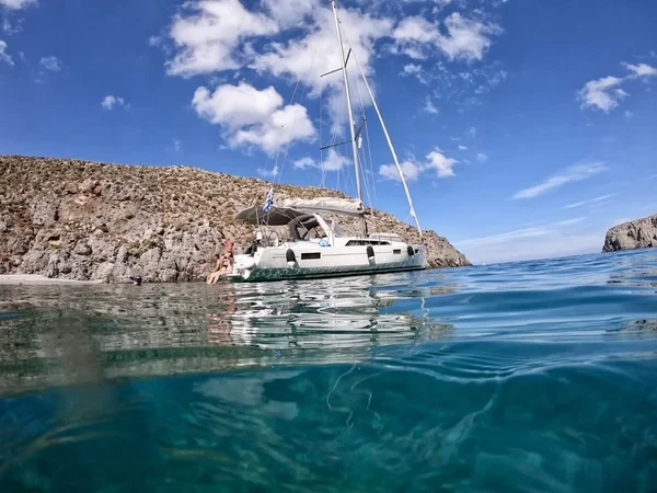 Oceanis 41.1 - Boatscribe.com