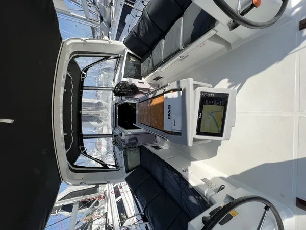 Oceanis 41.1 - Boatscribe.com