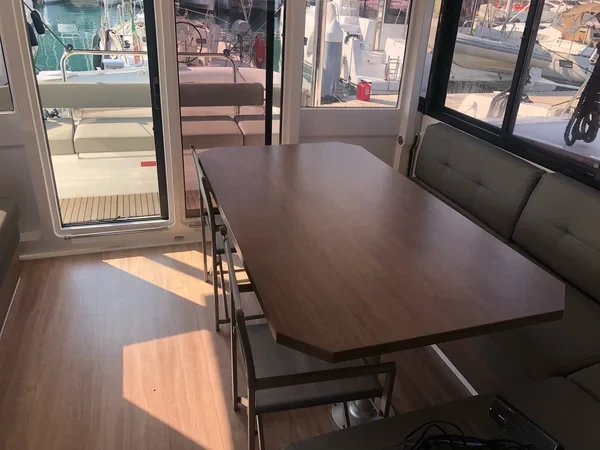 Bali 4.4 - Boatscribe.com