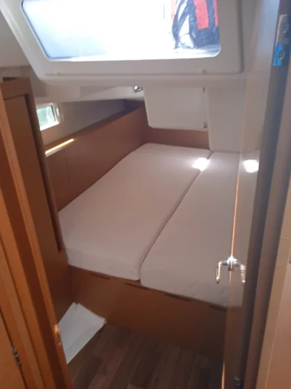Sun Odyssey 490 - Boatscribe.com
