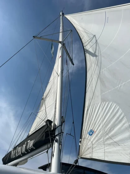 Lagoon 42 - Boatscribe.com