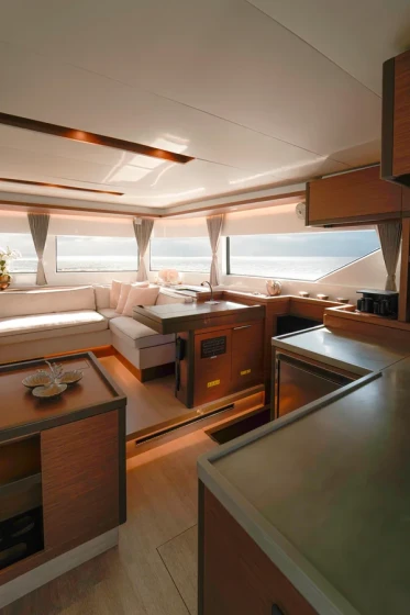 Lagoon 50 - Boatscribe.com