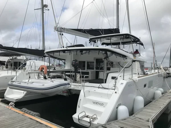 Lagoon 450 S - Boatscribe.com