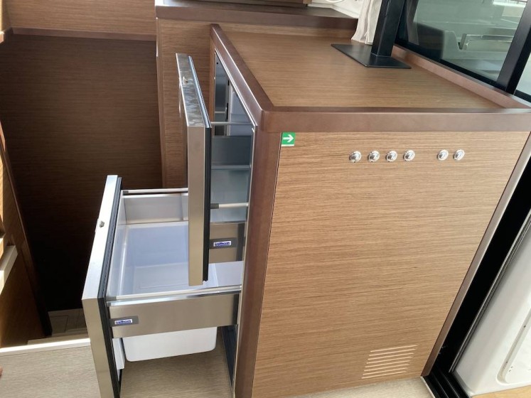 Lagoon 46 - Boatscribe.com