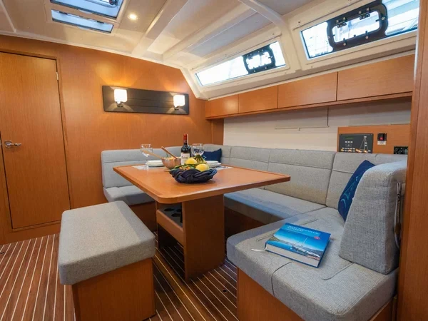 Bavaria 46 Cruiser - Boatscribe.com