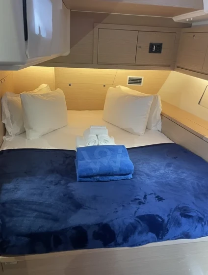 Dufour 470 - Boatscribe.com