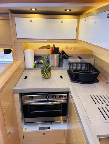 Dufour 470 - Boatscribe.com