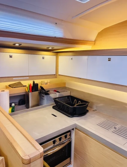 Dufour 470 - Boatscribe.com