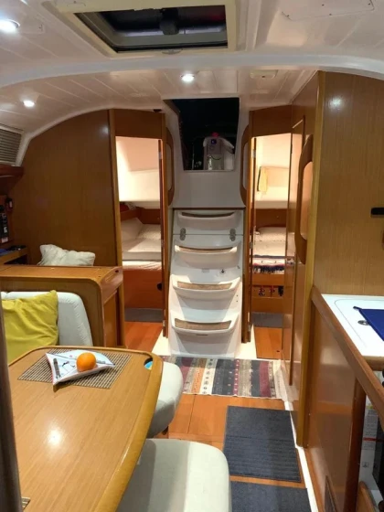 Cyclades 39.3 - Boatscribe.com