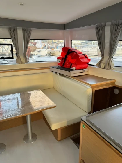 Excess 12 - Boatscribe.com