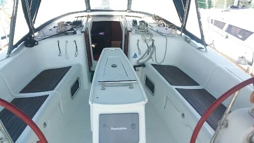 Oceanis 43 - Boatscribe.com