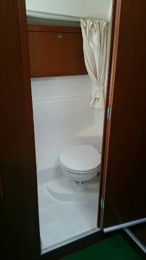 Oceanis 43 - Boatscribe.com