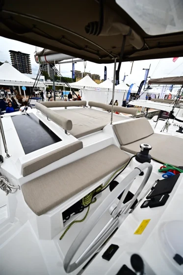 Bali 4.2 - Boatscribe.com
