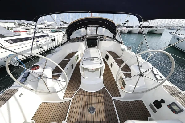 Sun Odyssey 45 - Boatscribe.com
