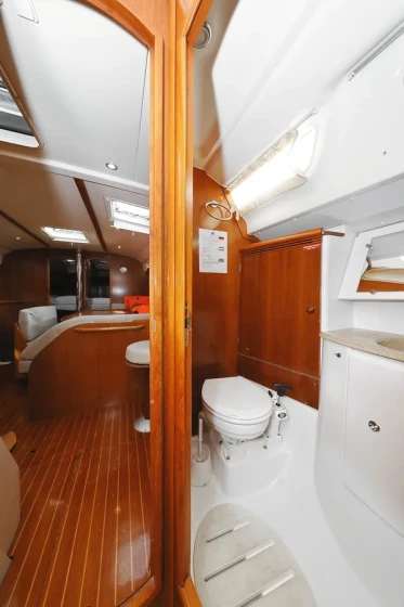 Sun Odyssey 45 - Boatscribe.com