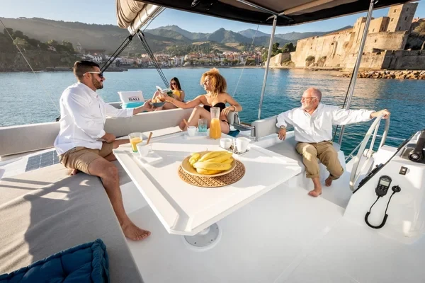 Bali 4.6 - Boatscribe.com
