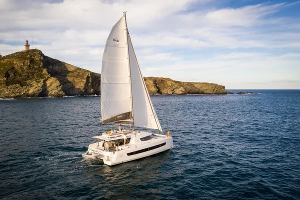 Bali 4.6 - Boatscribe.com