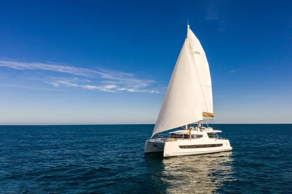 Bali 4.6 - Boatscribe.com