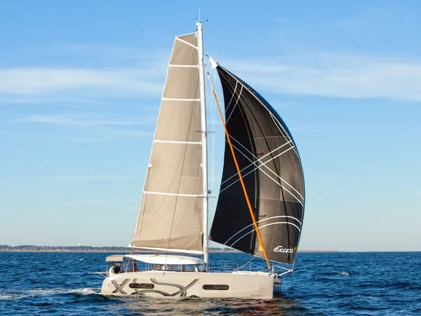 Excess 11 - Boatscribe.com