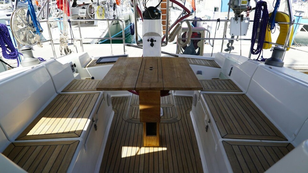Hanse 400 - Boatscribe.com