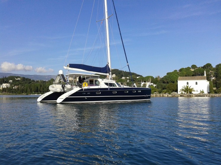 Privilege 495 - Boatscribe.com
