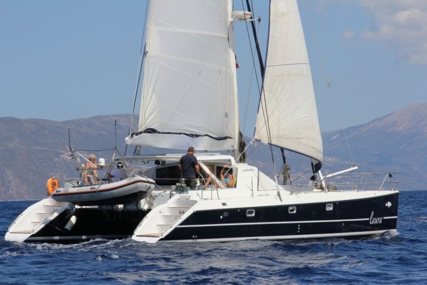 Privilege 45 - Boatscribe.com