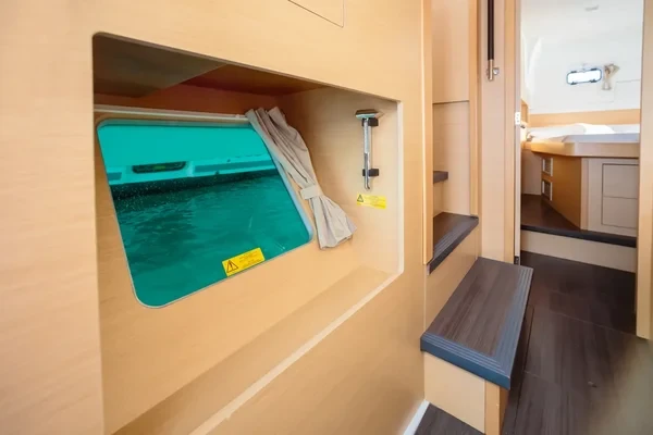 Lagoon 400 S2 - Boatscribe.com
