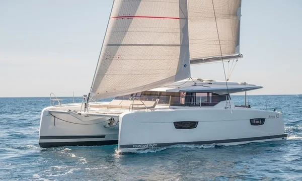 Astrea 42 - Boatscribe.com