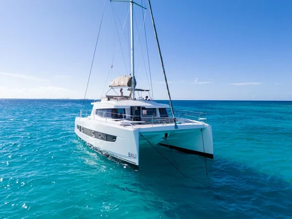 Bali 4.4 - Boatscribe.com