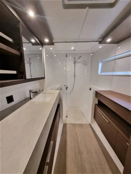 Lagoon 46 - Boatscribe.com