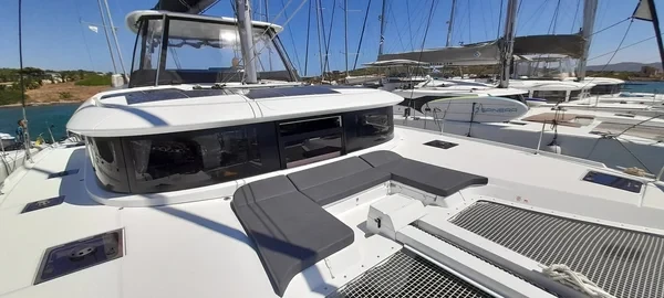 Lagoon 46 - Boatscribe.com