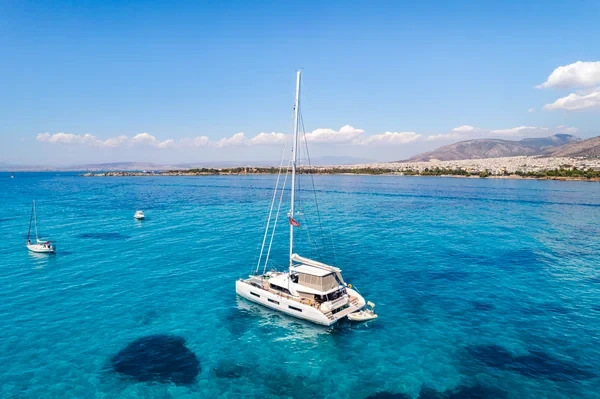 Lagoon Sixty 5 - Boatscribe.com